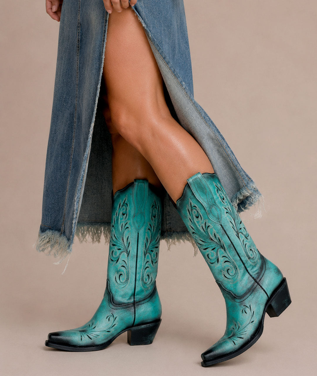 Circle G Flame Scroll Embroidery | Snip Toe | Turquoise