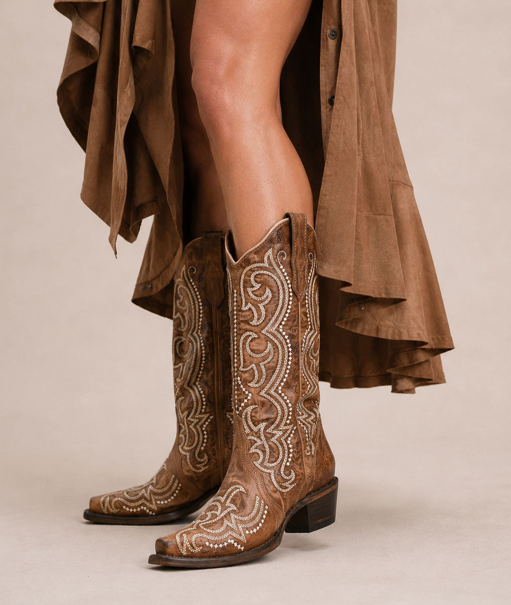 Circle G Desert Mesa Embroidery | Snip Toe | Cognac Brown