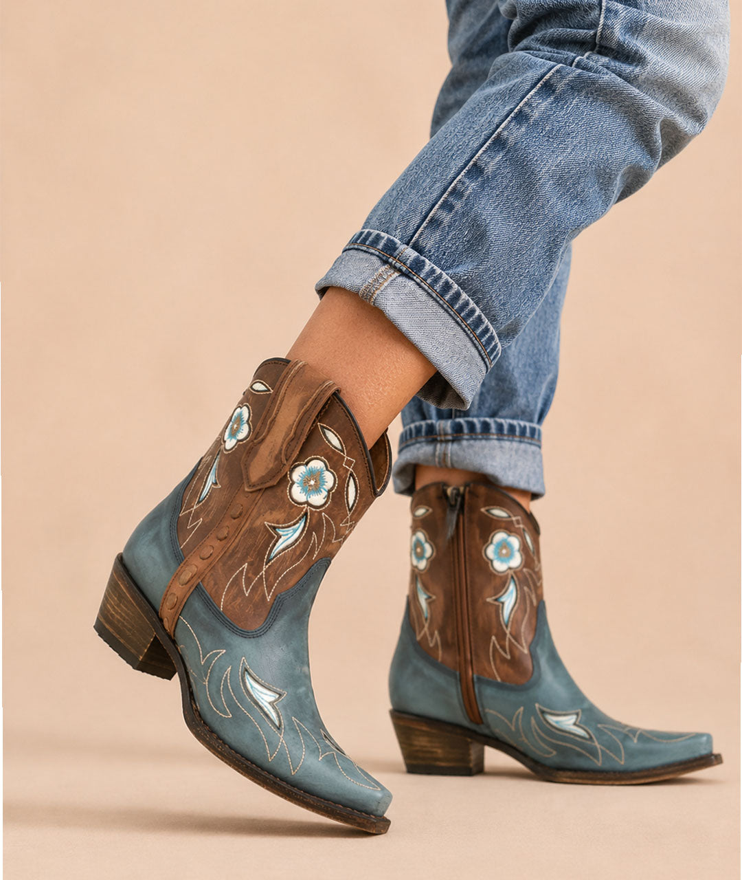 Circle G Desert Sky Floral Embroidery Ankle Boot | Snip Toe | Blue/Brown