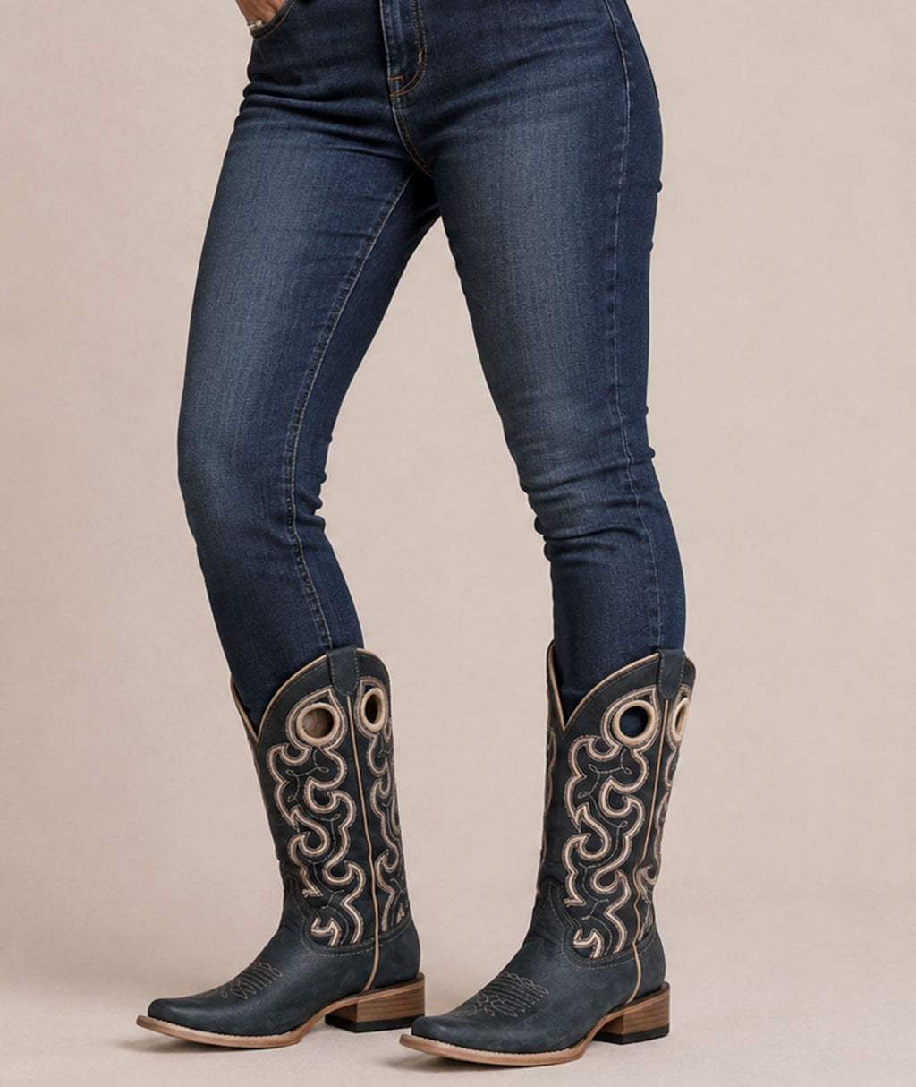 Circle G Ranch Cut-Out Pull Holes | Square Toe | Blue Jean